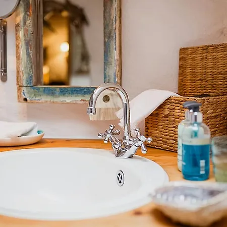 Romantic Garden Retreat In Nature * Falkenfels